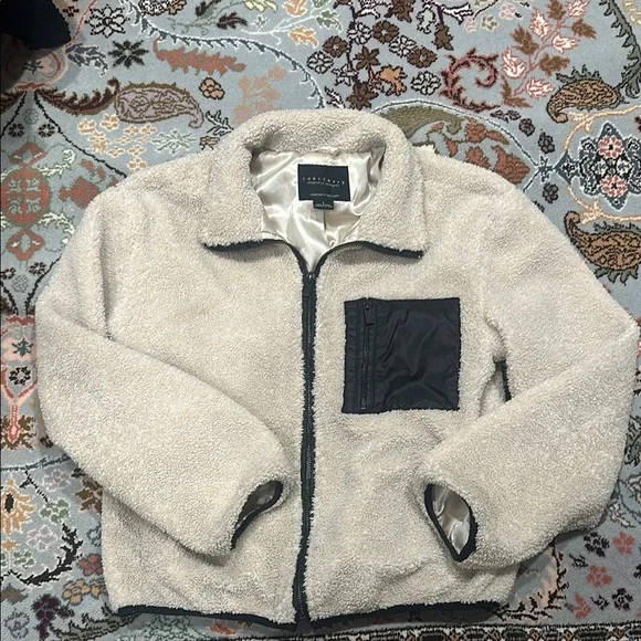Sherpa Fleece Jacket with Black Pocket - Picture 1 of 3